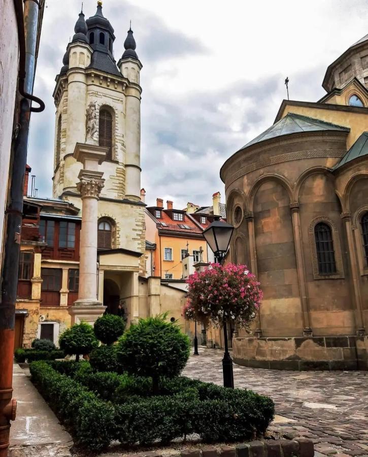 Апартаменти В Центрі Львова -Вірменська Площа Ринок Lviv Ngoại thất bức ảnh